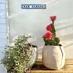 Grand Mas Provencal, 5 Chambres, Jardin, Piscine & Calme Absolu A 5 Min D'arles * Fourques (Gard)