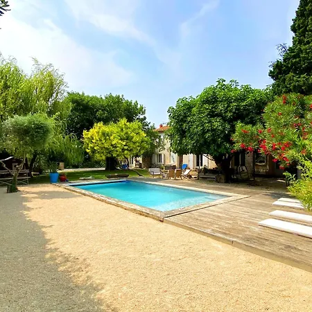 Grand Mas Provencal, 5 Chambres, Jardin, Piscine & Calme Absolu A 5 Min D'arles Fourques (Gard)