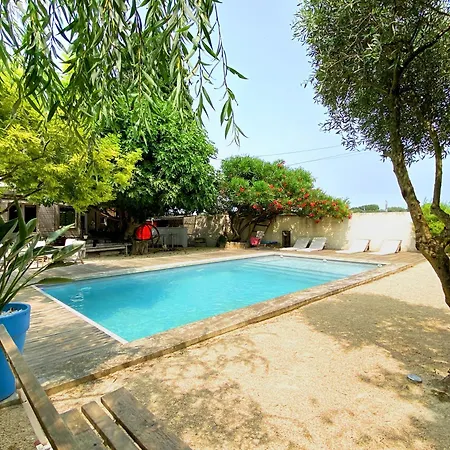 Grand Mas Provencal, 5 Chambres, Jardin, Piscine & Calme Absolu A 5 Min D'arles * Fourques (Gard)