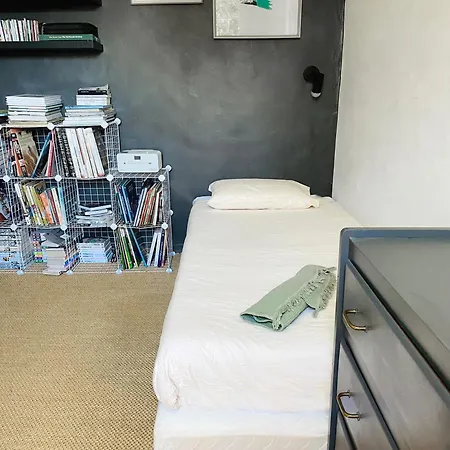 Grande Maison, 5 Chambres, Piscine A 5 Min D'arles Holiday home Fourques (Gard)