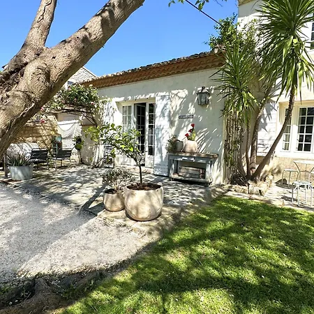 Grand Mas Provencal, 5 Chambres, Jardin, Piscine & Calme Absolu A 5 Min D'arles