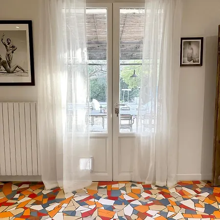 Grand Mas Provencal, 5 Chambres, Jardin, Piscine & Calme Absolu A 5 Min D'arles *