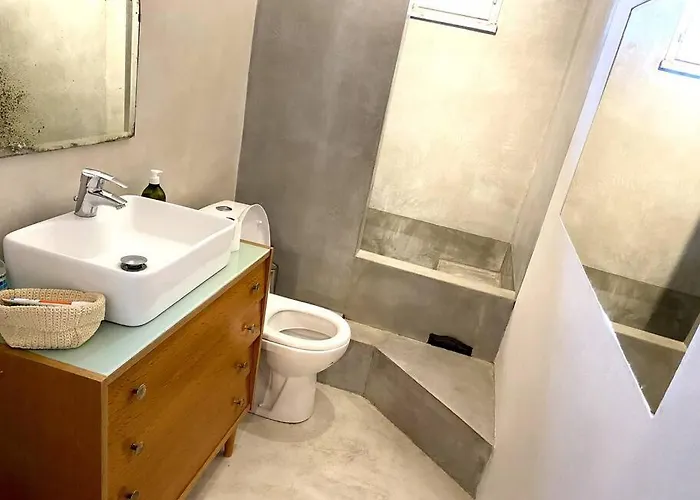 Grande Maison, 5 Chambres, Piscine à 5 Min D'arles Casa de Férias *
