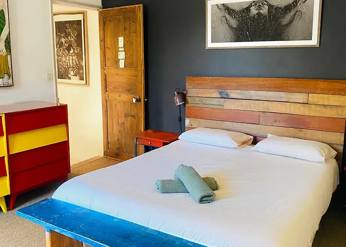 Grande Maison, 5 Chambres, Piscine à 5 Min D'arles Casa de Férias *
