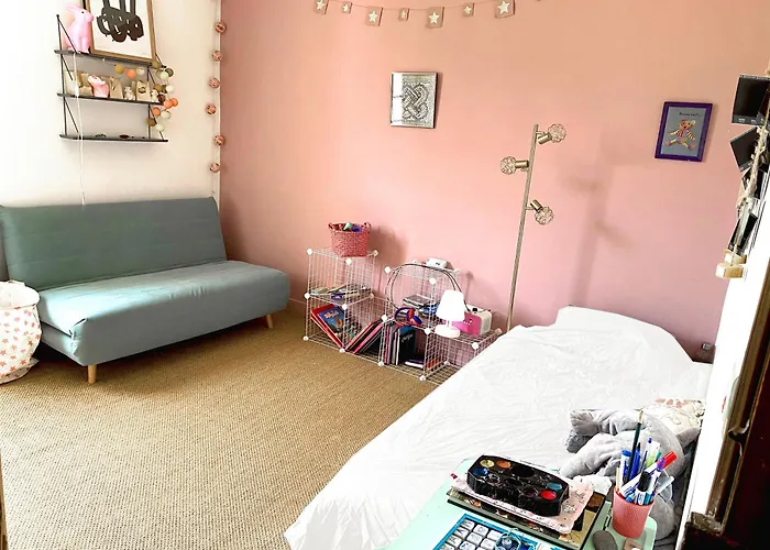 Grande Maison, 5 Chambres, Piscine à 5 Min D'arles