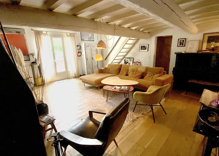 Grande Maison, 5 Chambres, Piscine à 5 Min D'arles Casa de Férias Fourques (Gard)