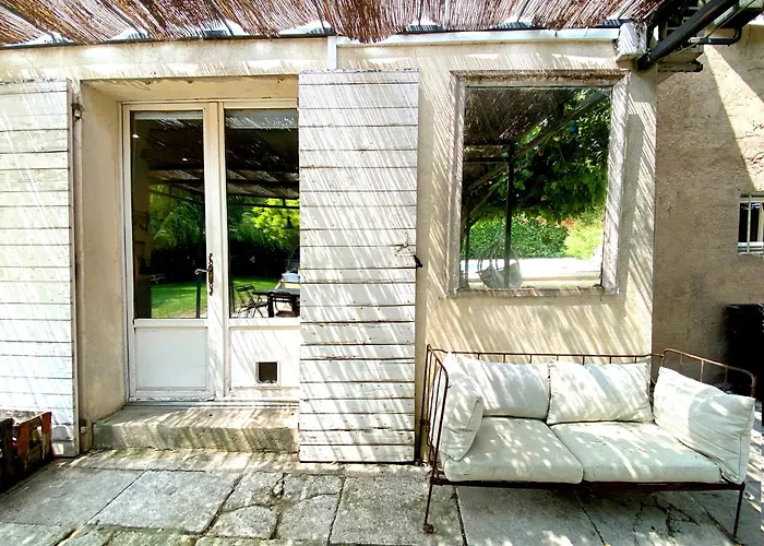 Grande Maison, 5 Chambres, Piscine à 5 Min D'arles *
