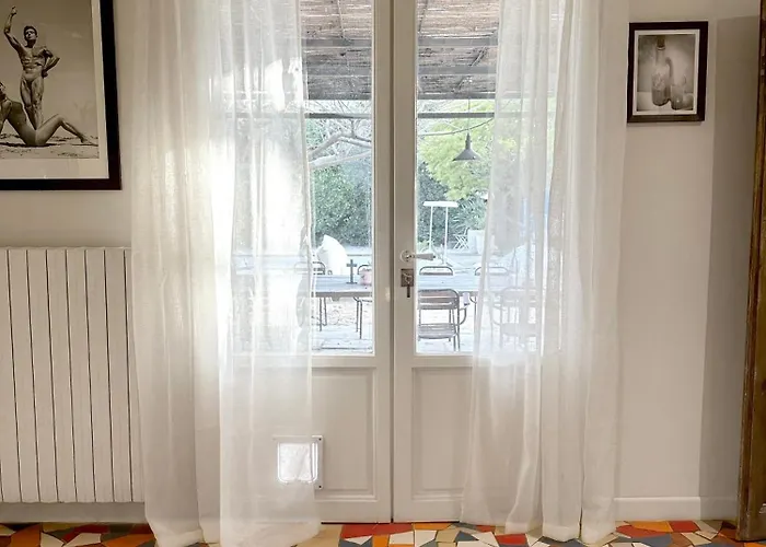 Grand Mas Provencal, 5 Chambres, Jardin, Piscine & Calme Absolu A 5 Min D'arles *