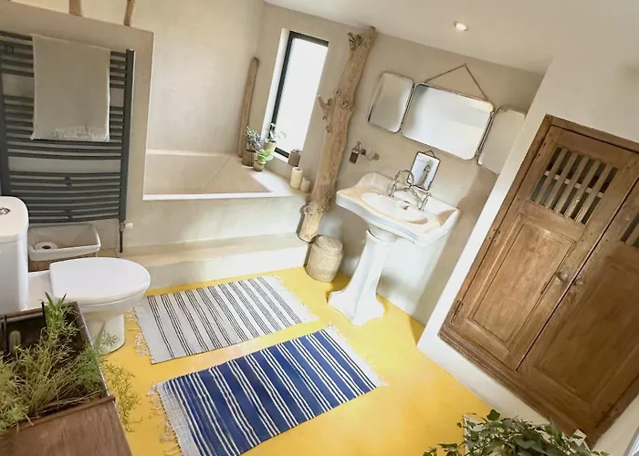 Grand Mas Provencal, 5 Chambres, Jardin, Piscine & Calme Absolu A 5 Min D'arles 度假居 *