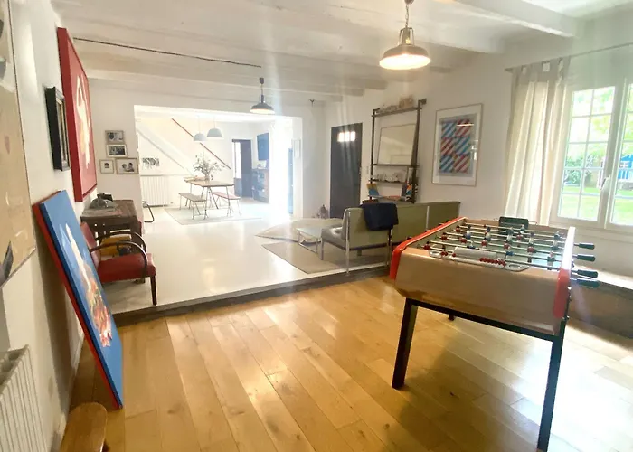 度假居 Grand Mas Provencal, 5 Chambres, Jardin, Piscine & Calme Absolu A 5 Min D'arles *